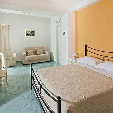 Parco Vittoria Holidays House Apartmán